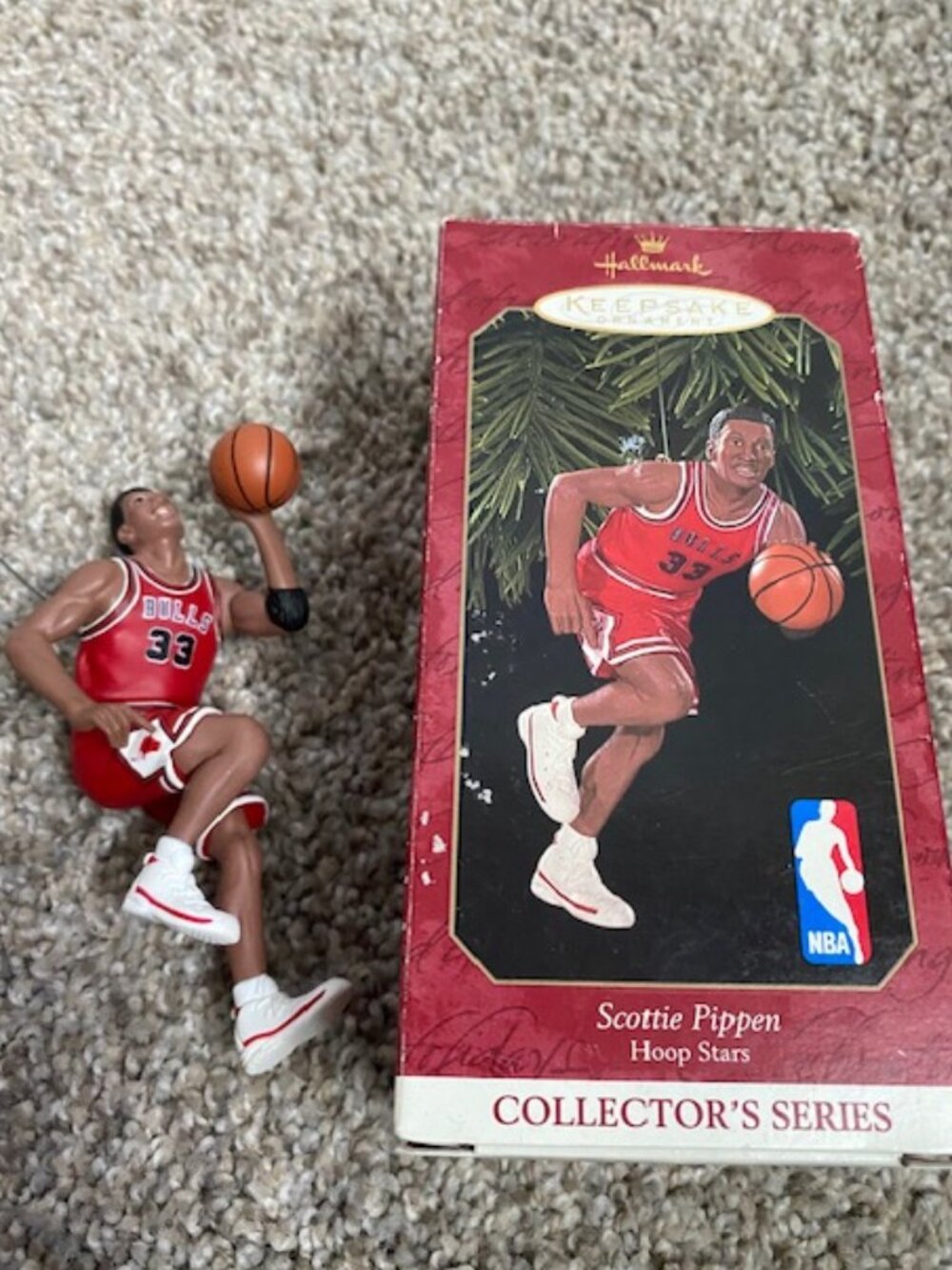 1999 Hallmark Collector's Series Ornament Scottie Pippen